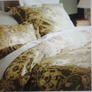 Pottery Barn Duvet and Euro Shams - Penelope Kalamkari floral gold